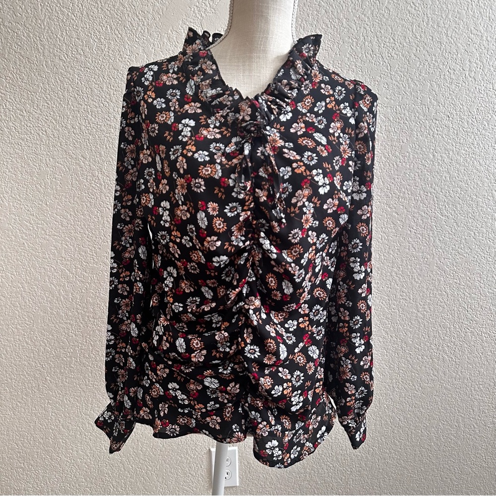 A Love Story Top Women’s Medium Ditsy Floral Ruched Front Blouse Black Romantic